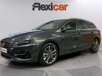 Usado Hyundai i30 101 CV (74 kW) 2024 Gris Familiar