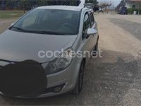 Usado Opel Corsa Selective 100 CV (73 kW) 2011 Gris / plata Utilitario