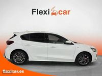 Usado Ford Focus ST-Line 125 CV (91 kW) 2022 Blanco Berlina