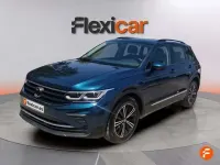 Usado VW Tiguan Life 150 CV (110 kW) 2024 Azul SUV