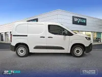 Usado Fiat Doblò 100 HP (73 kW) 2025 Branco Monovolume