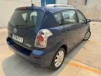 Usado Toyota Corolla Verso Luna 129 CV (94 kW) 2006 Azul Monovolumen