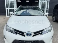 Usado Toyota Auris Hybrid Advance 136 CV (100 kW) 2014 Blanco Berlina