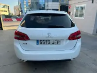 Usado Peugeot 308 SW Style 110 CV (80 kW) 2015 Blanco Familiar