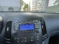 Usado Hyundai i30 Classic 90 CV (66 kW) 2010 Rojo Berlina