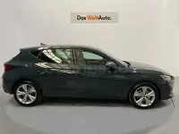 Nuevo Seat Leon FR 150 CV (110 kW) 2026 Gris / plata Berlina