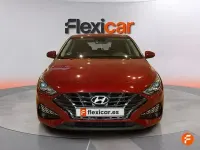 Usado Hyundai i30 120 CV (88 kW) 2021 Rojo