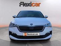 Usado Skoda Scala 110 CV (80 kW) 2022 Blanco Utilitario