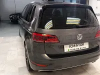 Usado VW Golf Sportsvan Edition 110 CV (80 kW) 2018 Gris / plata Monovolumen