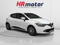 Usado Renault Clio IV Expression 90 CV (66 kW) 2015 Blanco Utilitario