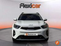 Usado Kia Stonic 84 CV (61 kW) 2022 Blanco SUV