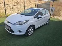 Usado Ford Fiesta Trend 68 HP (50 kW) 2009 Branco Sedan