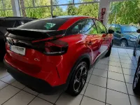 Usado Citroën C4 Feel 131 CV (96 kW) 2023 Rojo SUV