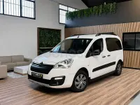 Usado Citroën Berlingo Shine 100 CV (73 kW) 2018 Blanco Monovolumen