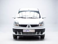 Usado Renault Kangoo Privilege 70 CV (51 kW) 2006 Blanco Monovolumen