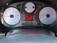 Usado Citroën Berlingo Feel 110 CV (80 kW) 2016 Blanco Monovolumen