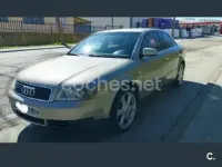 Usado Audi A4 130 CV (95 kW) 2002 Beige Berlina