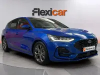 Usado Ford Focus ST-Line 125 CV (91 kW) 2023 Azul Familiar