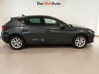 Usado Seat Leon Style 116 CV (85 kW) 2025 Gris Utilitario