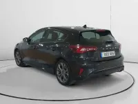 Usado Ford Focus ST-Line 125 CV (91 kW) 2023 Negro Utilitario
