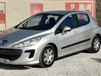 Usado Peugeot 308 90 CV (66 kW) 2008 Gris / plata Berlina