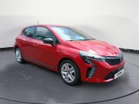 Usado Renault Clio V Evolution 91 CV (66 kW) 2024 Rojo Berlina