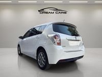 Usado Toyota Verso Advance 112 CV (82 kW) 2015 Blanco Monovolumen
