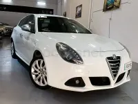 Usado Alfa Romeo Giulietta Progression 140 CV (102 kW) 2011 Blanco Utilitario