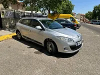 Usado Renault Mégane Dynamique 130 CV (95 kW) 2010 Gris / plata Berlina