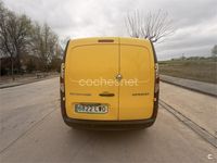 Usado Renault Kangoo 95 CV (69 kW) 2022 Amarillo Monovolumen