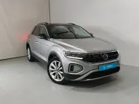 Usado VW T-Roc Life 110 CV (80 kW) 2022 Gris / plata SUV