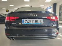 Usado Audi A4 190 CV (139 kW) 2017 Azul Berlina