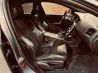 Usado Volvo S60 R-Design Momentum 225 CV (165 kW) 2015 Gris Berlina