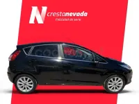 Usado Ford Fiesta Trend 100 CV (73 kW) 2016 Negro Utilitario