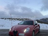 Usado Alfa Romeo Giulietta Distinctive 170 CV (125 kW) 2013 Rojo Berlina