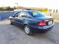 Usado Mercedes C180 Classic 143 CV (105 kW) 2003 Azul Berlina