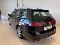 Usado VW Golf VII Sportline 150 CV (110 kW) 2017 Negro Familiar