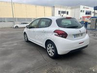 Usado Peugeot 208 Active 75 CV (55 kW) 2016 Blanco Utilitario