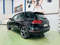 Usado VW Touareg R-line 262 CV (192 kW) 2016 Negro SUV