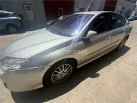 Usado Renault Laguna III Dynamique 150 CV (110 kW) 2007 Gris / plata Berlina