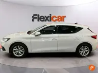 Usado Seat Leon Style 116 CV (85 kW) 2025 Blanco Berlina