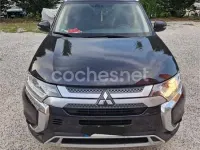 Usado Mitsubishi Outlander Motion 150 CV (110 kW) 2019 Negro SUV