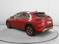 Usado Kia XCeed 121 CV (88 kW) 2022 Gris SUV