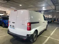 Usado Toyota Proace 120 CV (88 kW) 2025 Blanco Monovolumen