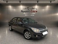 Usado Opel Astra Edition 110 HP (80 kW) 2011 Cinzento Sedan