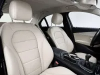 Usado Mercedes C180 156 CV (114 kW) 2017 Negro Berlina