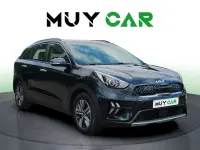 Używany Kia Niro 141 KM (103 kW) 2022 Biały SUV