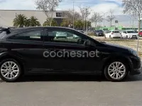 Usado Opel Astra GTC Sport 110 CV (80 kW) 2009 Negro Berlina