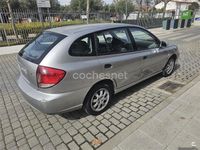 Usado Kia Rio 81 CV (59 kW) 2005 Gris / plata Berlina