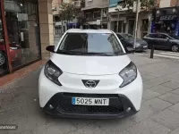 Usado Toyota Aygo X 72 CV (52 kW) 2024 Blanco SUV